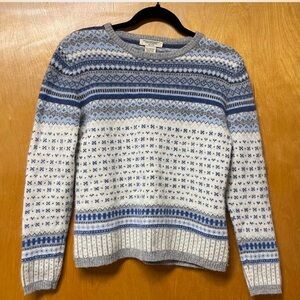 Great Northwest Clothing Company Blue and Gray Knit Sweater